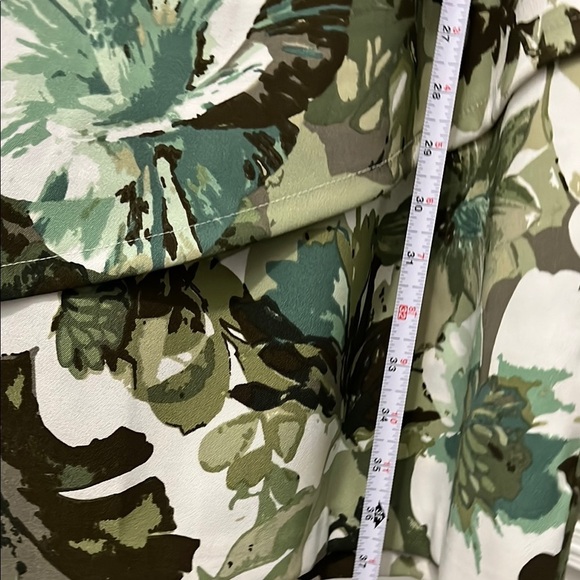 Connected Apparel Green Floral Dress - Picture 7 of 11